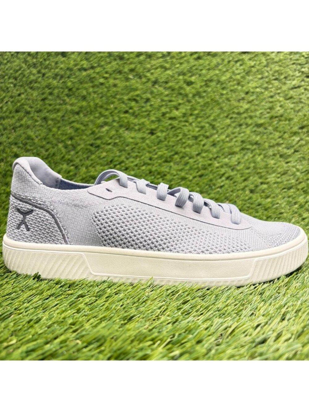 Flux Footwear Adapt Trainer Gray Mens Size 8 Womens 9.5 Athletic Shoes Sneakers